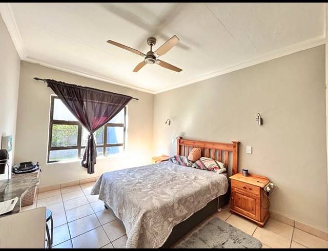 2 BEDROOM APARTMENT FOR SALE IN SCHOEMANSVILLE